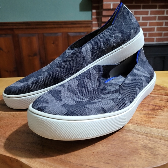 Rothys Gray Camo Sneakers SZ 12 - Picture 4 of 7